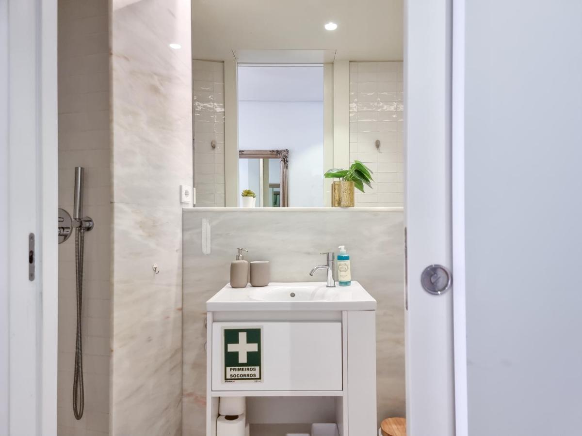 Inspiring City Center 1Br Apartment Porto Buitenkant foto